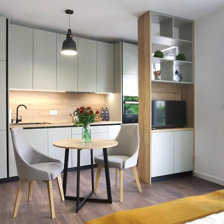 Apartment Essence Sapphire