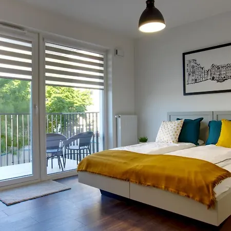 Apartment Essence Sapphire Posen