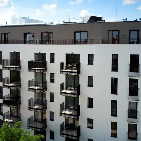 Essence Sapphire * Posen